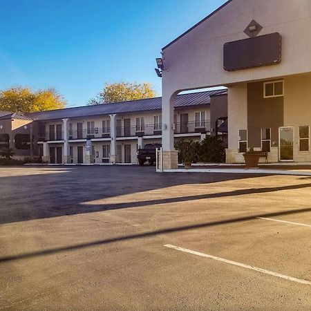 Econo Lodge Inn & Suites Near Lackland Afb San Antonio Exterior foto